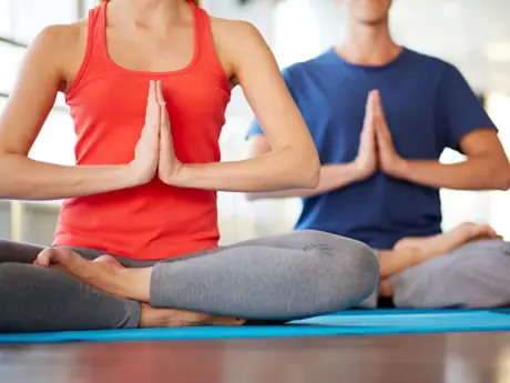 4 YogaPoses健康心